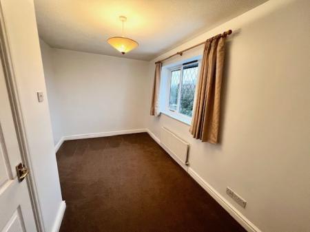 3 bedroom Detached house to let in Mornant Avenue, Hartford, CW8