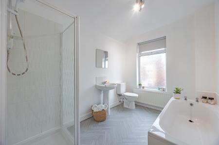 2 bedroom End of terrace house to let in Huxley Street, Northwich, CW8