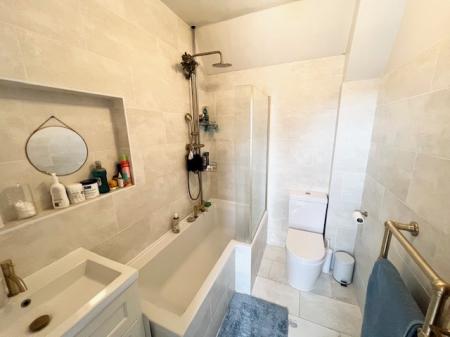 3 bedroom Mews house to let in Hartford Road, Davenham, CW9