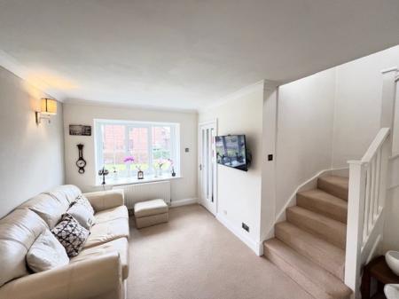 2 bedroom Semi-detached house to let in Mornant Avenue, Hartford, CW8