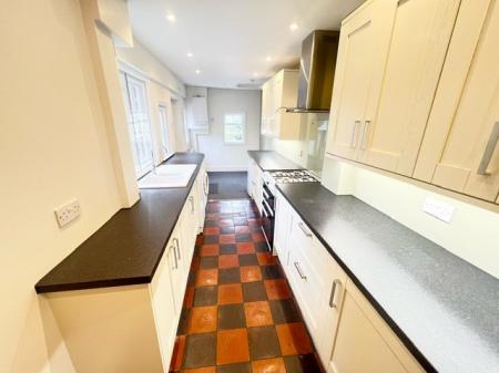 4 bedroom Mews house to let in Chester Road, Hartford, CW8