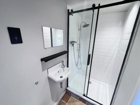 5 bedroom Link detached house to let in Cliff Road, Acton Bridge, CW8