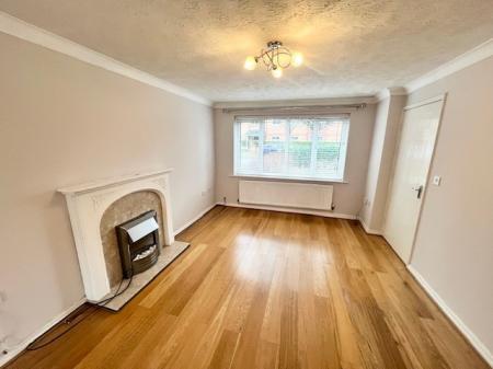 3 bedroom Semi-detached house to let in Harthill Close, Kingsmead, CW9