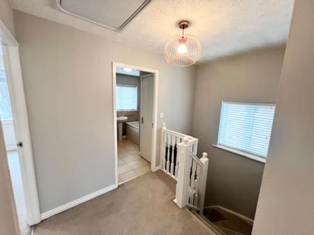 3 bedroom Semi-detached house to let in Harthill Close, Kingsmead, CW9