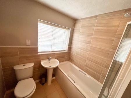 3 bedroom Semi-detached house to let in Harthill Close, Kingsmead, CW9