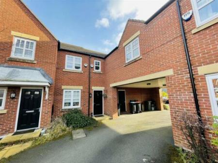 2 bedroom Mews house to let in Harper Close, Winnington, CW8