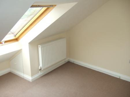 2 bedroom Flat to let in Station Road, Northwich, CW9