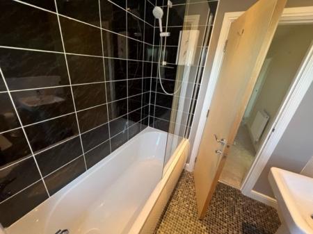 3 bedroom Mews house to let in Winnington Old Lane, Winnington, CW8