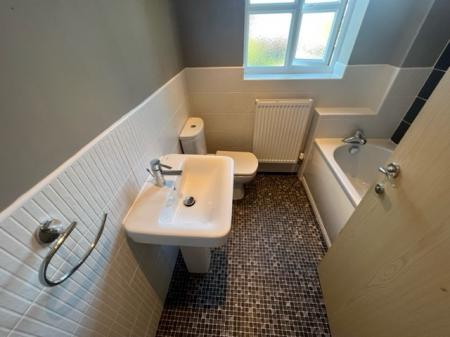 3 bedroom Mews house to let in Winnington Old Lane, Winnington, CW8