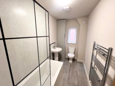 3 bedroom Semi-detached house to let in Siddorn Street, Winsford, CW7