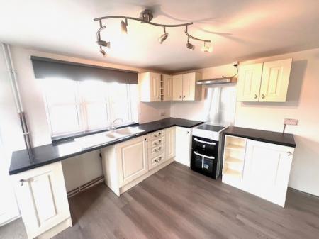 3 bedroom Cottage to let in Green Lane, Wincham, CW9