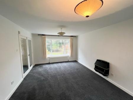 4 bedroom Detached house to let in Primrose Hill, Cuddington, CW8