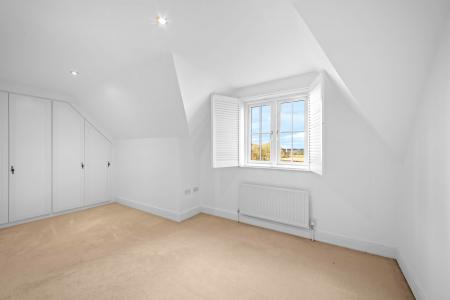 5 bedroom Semi-detached house to let in Hunters Lane, Hartford, CW8