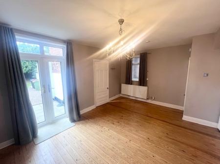 3 bedroom Semi-detached house to let in Chester Road, Sandiway, CW8