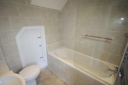 1 bedroom Detached house to let in London Road, Davenham, CW9