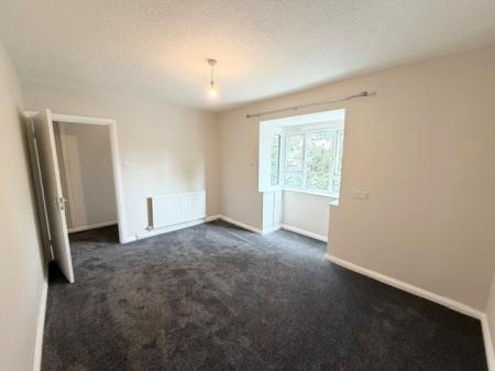 1 bedroom Flat to let in Naylor Court, Northwich, CW9