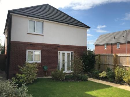 4 bedroom Detached house to let in Croxton Lane, Middlewich, CW10