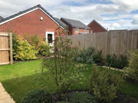 4 bedroom Detached house to let in Croxton Lane, Middlewich, CW10