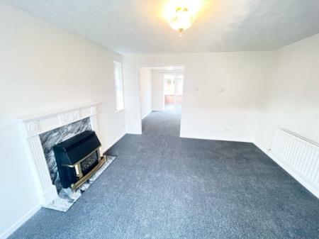 3 bedroom Detached house to let in Davenham Way, Middlewich, CW10