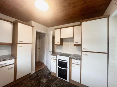 2 bedroom Bungalow to let in Fern Way, Weaverham, CW8