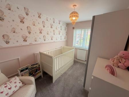 4 bedroom Semi-detached house to let in Outfield Chase, Winnington, CW8