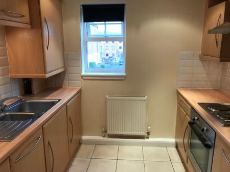 2 bedroom Flat to let in Sandbach Drive, Kingsmead, CW9