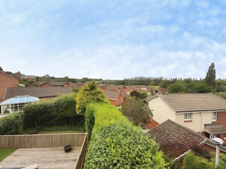 4 bedroom Detached house to let in Blossoms Heights, Northwich, CW8