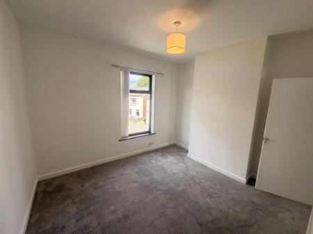 2 bedroom Terraced House to let in Church Street, Moulton, CW9