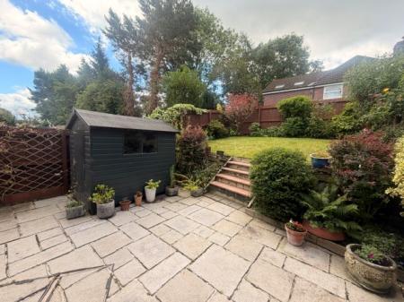 3 bedroom Semi-detached house to let in Lower Meadow Drive, Congleton, CW12