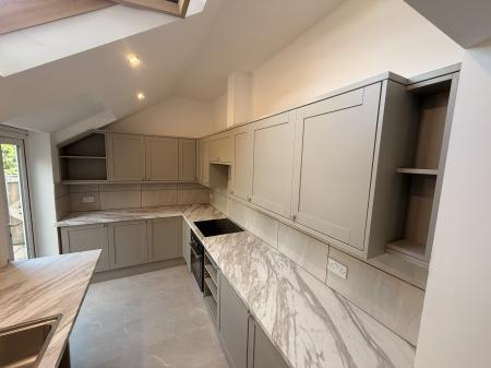 2 bedroom Terraced House to let in Royle Street, Northwich, CW9