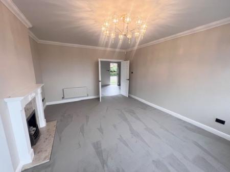 4 bedroom Detached house to let in The Courtyard, Northwich, CW8