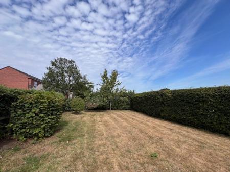 4 bedroom Detached house to let in The Courtyard, Northwich, CW8
