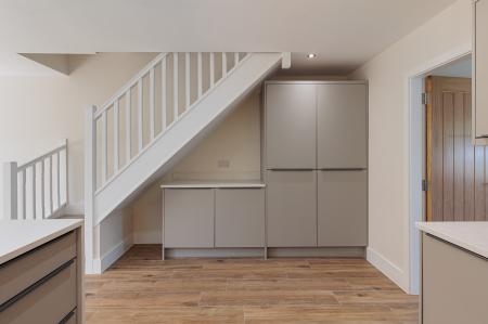 4 bedroom Semi-detached house to let in Dyar Terrace, Winnington, CW8