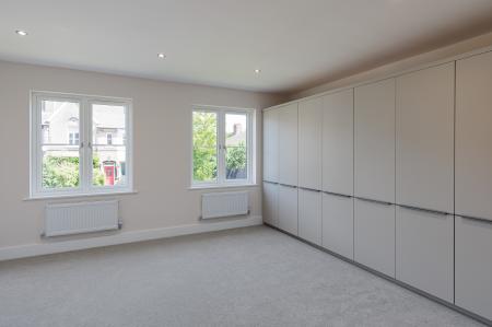 4 bedroom Semi-detached house to let in Dyar Terrace, Winnington, CW8