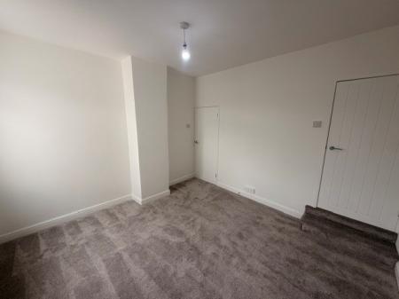 2 bedroom Terraced House to let in Middlewich Road, Northwich, CW9