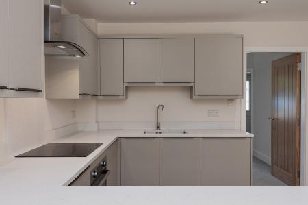 4 bedroom Semi-detached house to let in Dyar Terrace, Winnington, CW8