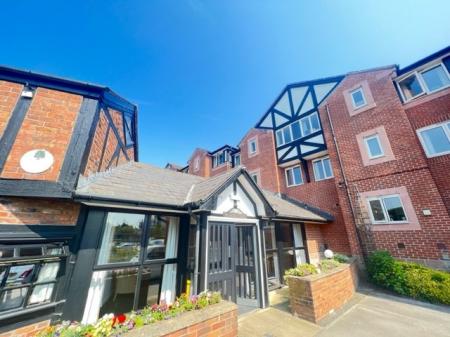 London Road, Northwich, CW9