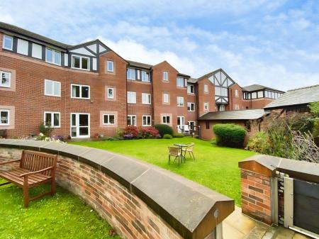 1 bedroom Flat to let in London Road, Northwich, CW9