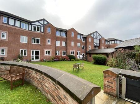 1 bedroom Flat to let in London Road, Northwich, CW9