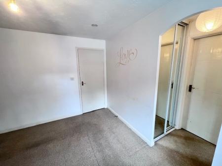3 bedroom Semi-detached house to let in Lower Meadow Drive, Congleton, CW12