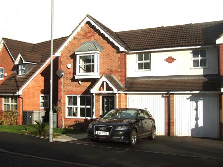 3 bedroom Semi-detached house to let in Lower Meadow Drive, Congleton, CW12