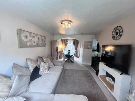 3 bedroom Semi-detached house to let in Lower Meadow Drive, Congleton, CW12