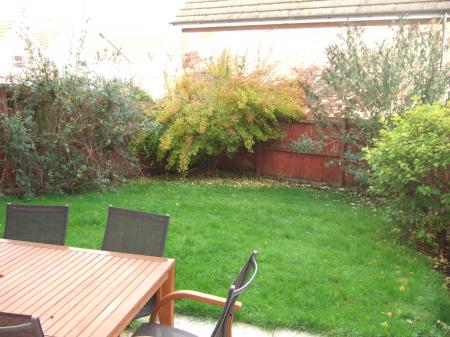 3 bedroom Semi-detached house to let in Lower Meadow Drive, Congleton, CW12