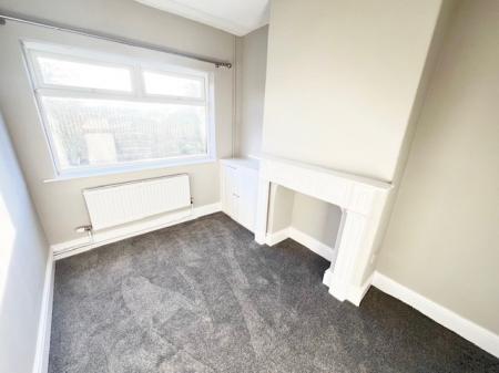 2 bedroom Terraced House to let in Greenall Road, Northwich, CW9