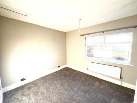 2 bedroom Terraced House to let in Greenall Road, Northwich, CW9
