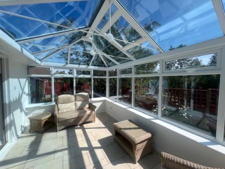 3 bedroom Bungalow to let in Clary Meadow, Winnington, CW8