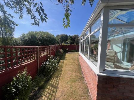 3 bedroom Bungalow to let in Clary Meadow, Winnington, CW8