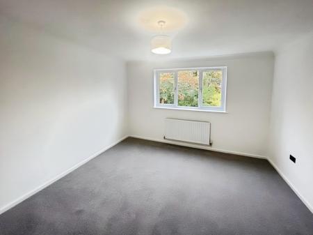 5 bedroom Detached house to let in Hadrian Way, Sandiway, CW8