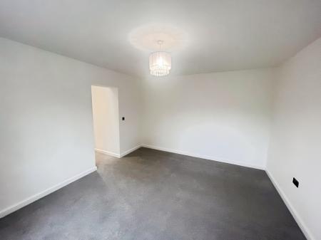 5 bedroom Detached house to let in Hadrian Way, Sandiway, CW8