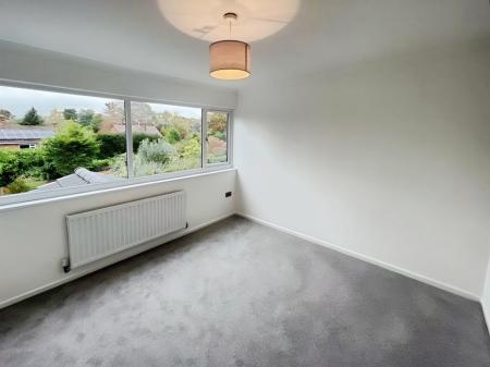 5 bedroom Detached house to let in Hadrian Way, Sandiway, CW8